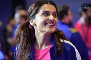 Mumbai, Aug 1 (IANS) Taapsee Pannu turned 33 on Saturday, and wishes poured in from film industry colleagues.