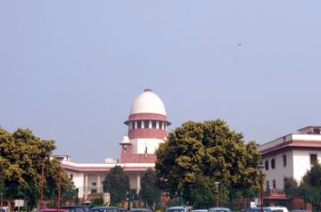 SC declines to entertain Netflix plea on use of Subrata Roy's name in series