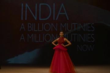 Tarun Tahiliani celebrates 25 years in fashion