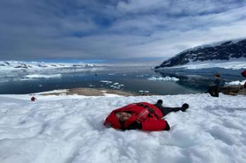 Imtiaz Ali posts throwback pictures from Antarctica visit.