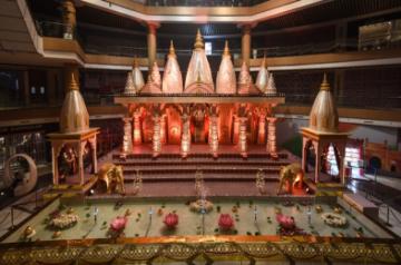 Glory of Benaras at Vegas Mall