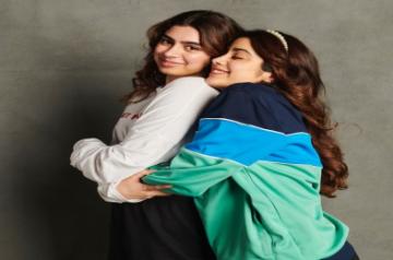 Janhvi Kapoor .