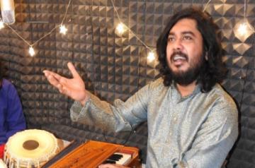 Fusion dissolves all barriers: Classical singer Nadeem Khan