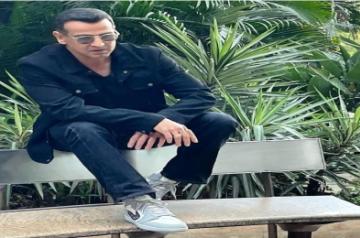 Ronit Bose Roy.