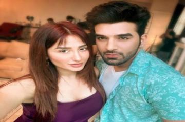 Mahira Sharma opens up on her new song 'Darpok Mahiya'.
