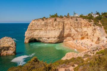 Carvoeiro_Carvalho beach_Credit AT Alagrve