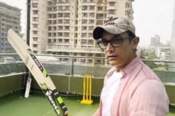 Aamir Khan flaunts his footwork in new video