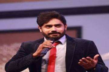 Pakistani singer Abrar ul Haq claims KJo 'copied' his song in 'Jug Jugg Jeeyo'