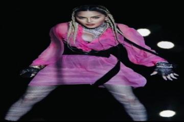 Madonna23