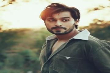 Vishal Solanki snakes his way into 'Naagin 6'.