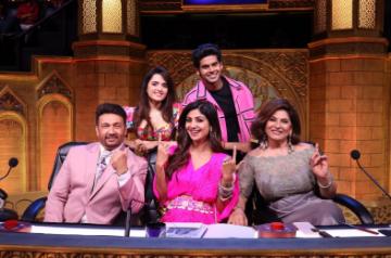 For TV show  'India's Laughter Champion' has power-packed weekend up its sleeve.