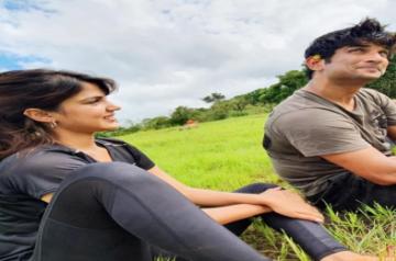 Rhea Chakraborty and Sushant.(photo:instagram)