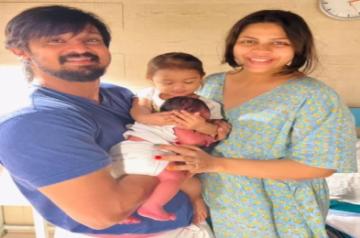 Actor Nakul, Sruti blessed with a baby boyi.