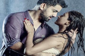 'Muskuraa Lena Tum' is a love ballad for those nursing a broken heart.
