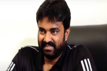 Director Vijay pens emotional letter to his late mom