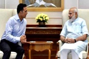 Akshay finds PM Modi's 'vision' warmth and capacity to work' deeply inspiring.(photo:Twitter)