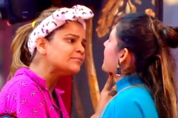 'Bigg Boss 16': Housemates Archana, Gori get into verbal duel; throw water at each other.