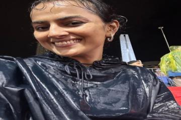 Shraddha Srinath on Singapore holiday: Teenage Shraddha is beaming.