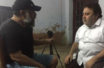 Anubhav Sinha wishes his 'main man' Manoj Pahwa on his B'day