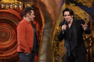 'Bigg Boss 16': Wildcard Vikkas Manaktala calls Tina 'fake', Sumbul 'boring'