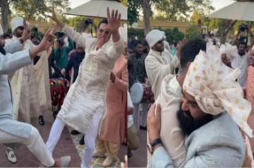 Baraat, bhangra and Mohanlal: Akshay Kumar shares a 'memorable moment'