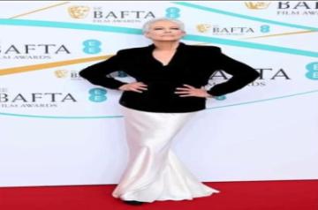 76th BAFTA: Jamie Lee Curtis says Michelle Yeoh clenched her hand hard before Golden Globe win. (Credit : jamieleecurtis/instagram)