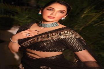 Isha Koppikar Narang