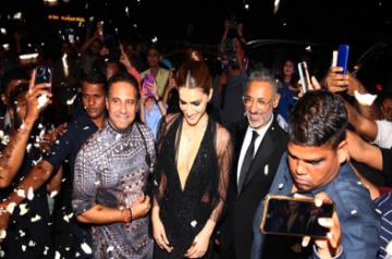 Kriti Sanon arrives at the Shantnu Nikhil Kalaghoda Store Launch Party