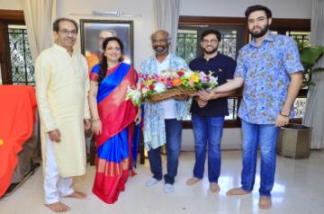 Mumbai: Former Maharashtra CM Uddhav Thackeray and  Shiv Sena (UBT) leader Aaditya Thackeray meets actor Rajnikant at Matoshri, in Mumbai, on Saturday, March 18, 2023.(Photo:IANS/Twitter)