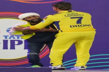 Ahmadabad : Singer Arijit Singh and CSK captain M.S Dhoni during the opening ceremony of the first IPL match between Gujarat Titans and Chennai Super Kings at Narendra Modi Stadium in Ahmedabad on Friday, March 31, 2023. (PHOTO: IANS/Siddharaj Solanki)