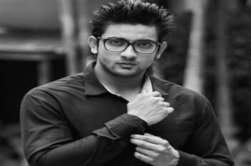 Fahmaan Khan was in Maths class in school when he decided to become an actor