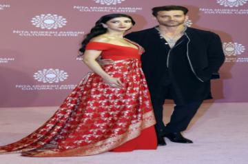 Mumbai: Bollywood actor Hrithik Roshan and actress Saba Azad pose for a photograph on the second day of the inauguration of Nita Mukesh Ambani Cultural Centre in Mumbai on Sunday, April 02, 2023. (Photo: Sanjay Tiwari/IANS)