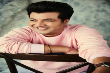 Varun Sharma on hosting IPL: It's great to be behind the mic