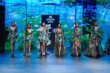 FDCI Presents Fashion Wears Art